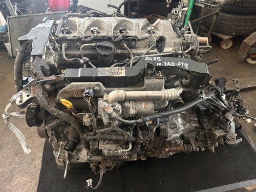 Toyota auris avensis t25 - toyota, t25/